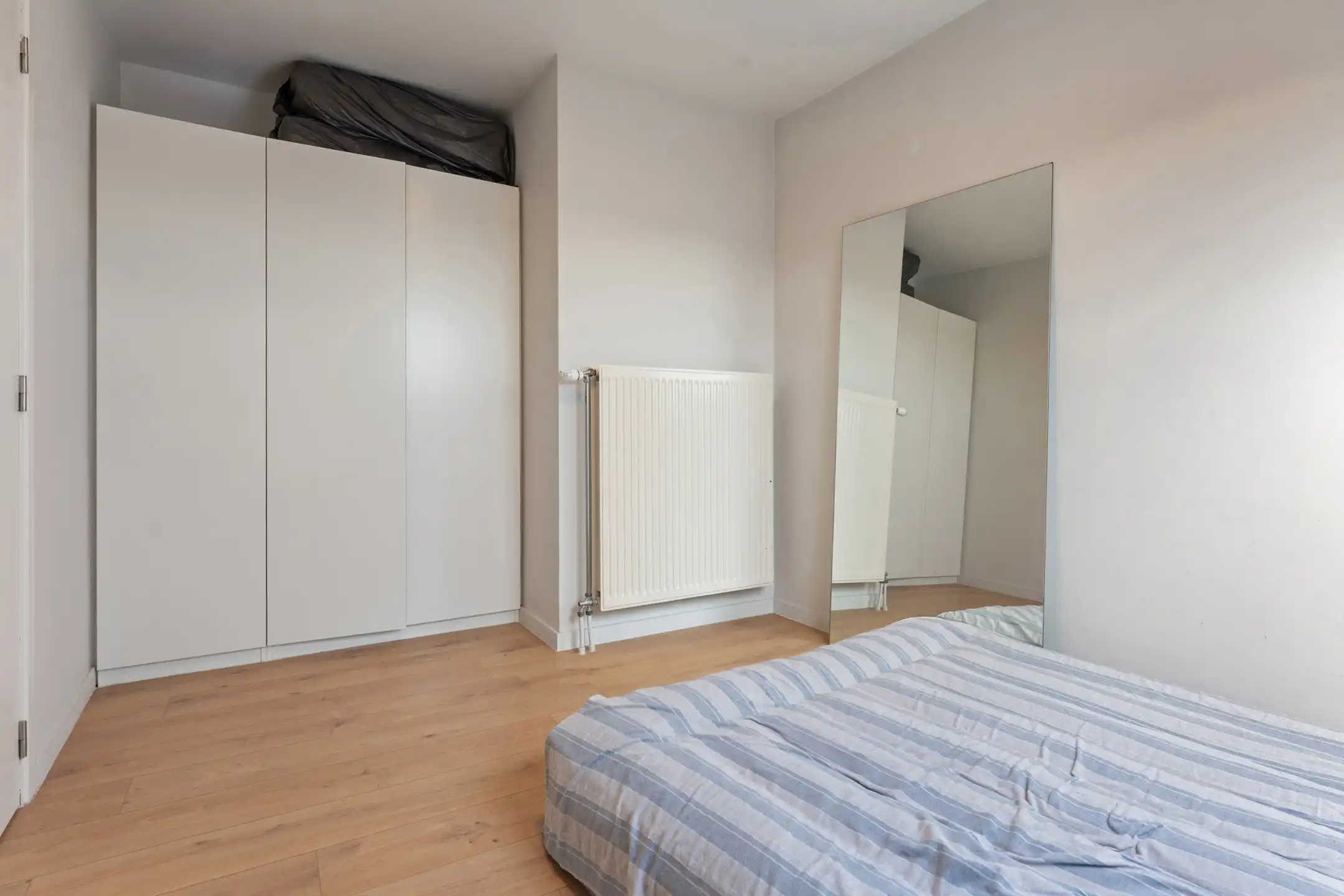 Instapklaar duplex appartement te Bilzen foto 21