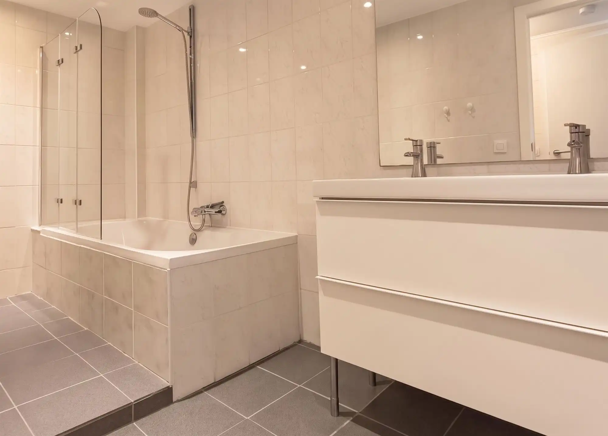 woonhuis met 2 slaapkamers en een aangenaam, knus terrasje foto 18