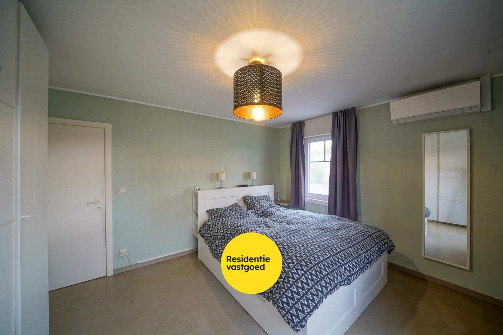 Instapklare halfopen woning met 3 slaapkamers op gunstige locatie te Bredene foto 14