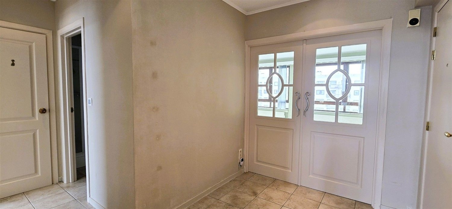 Instapklaar appartement met 3 slaapkamers in Genk-Centrum! foto 8