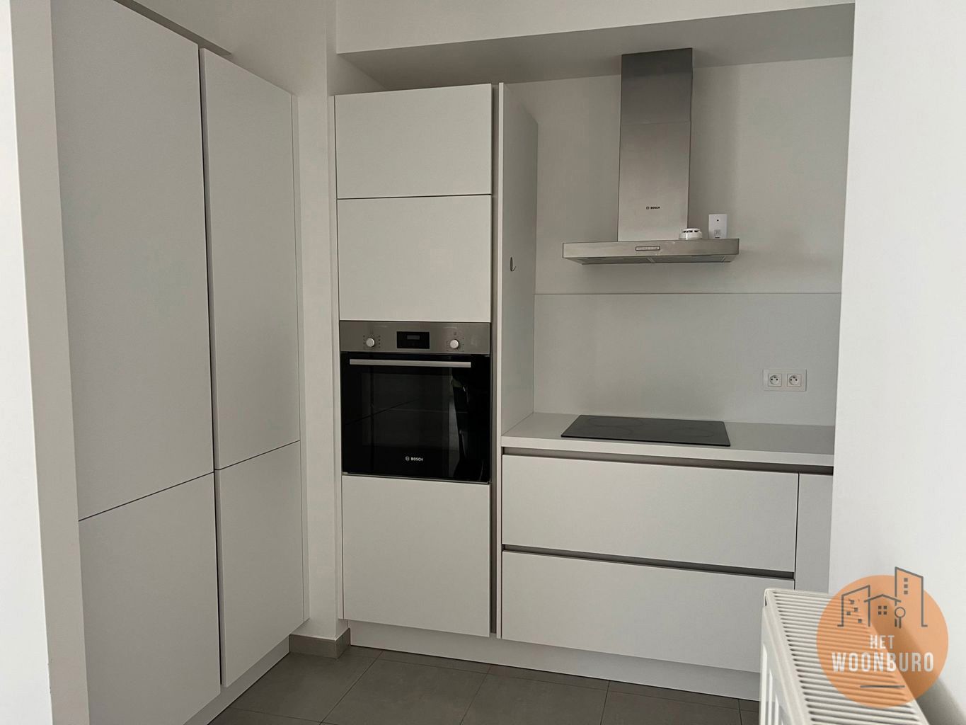 Gelijkvloersappartement met tuin, kelder en parkeerplaats foto 4