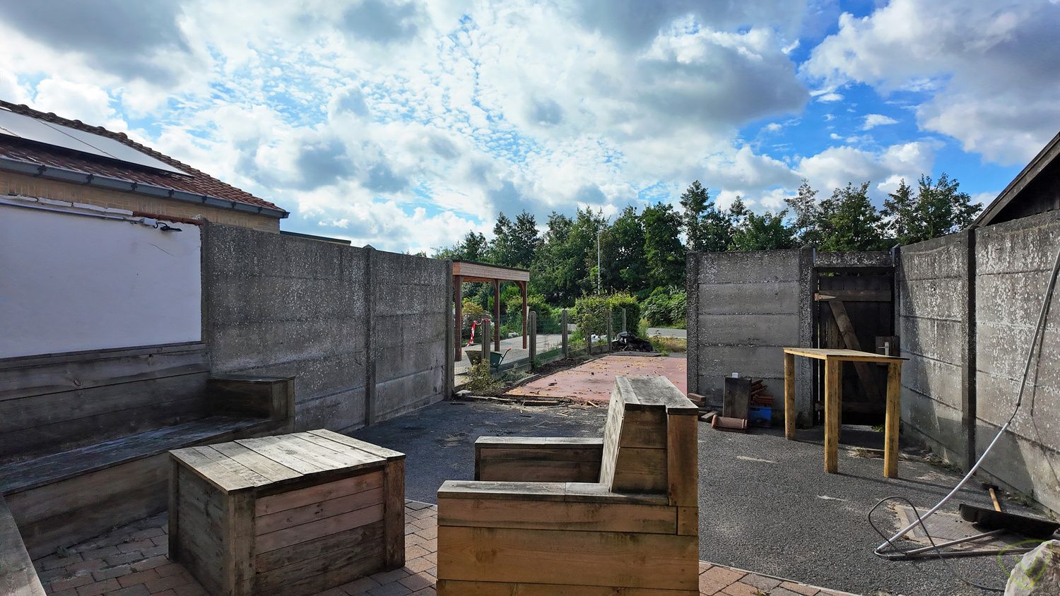 Gezellige stadswoning te huur met ruime garage en parking! foto 11