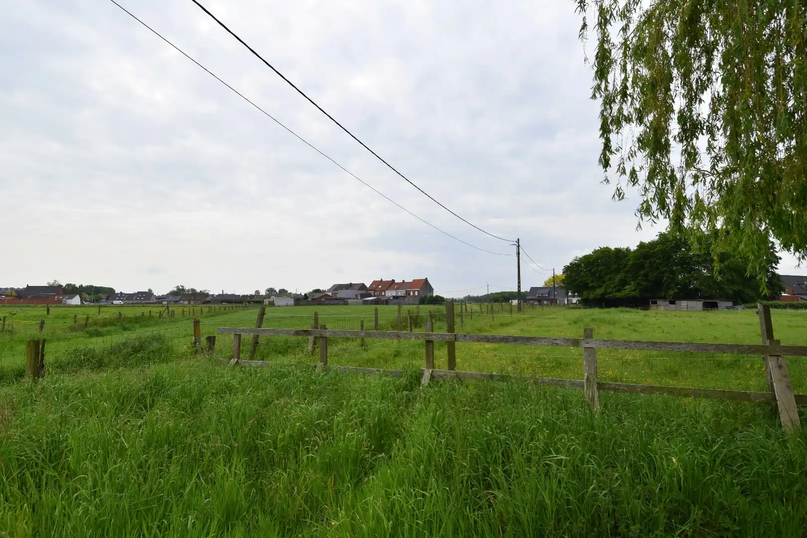 Halfopen bebouwing in een groene en landelijke omgeving te koop in Gullegem foto 14