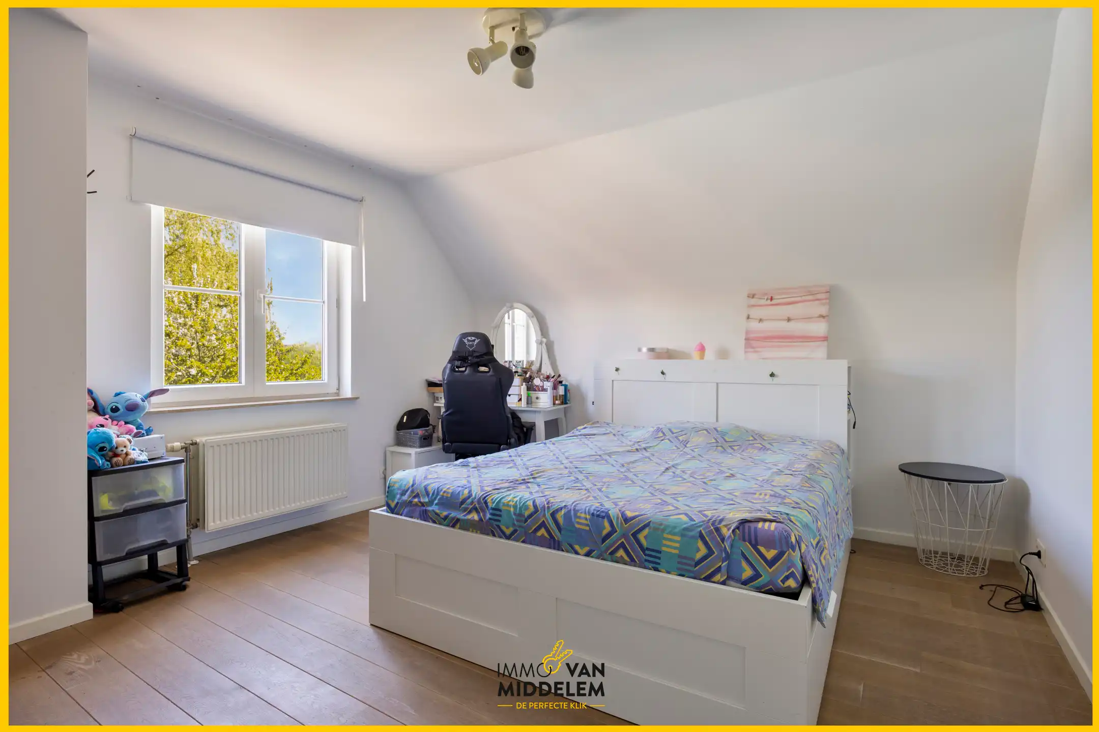 CHARMANTE VILLA MET ZWEMBAD EN VEELZIJDIG BIJGEBOUW foto 15