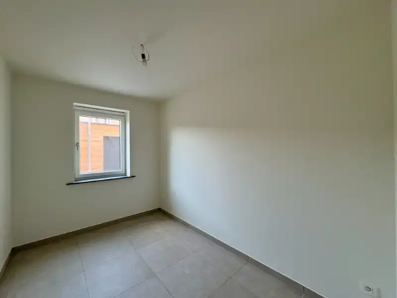 Gelijkvloers nieuwbouwappartement met 3 slaapkamers + terras foto 8