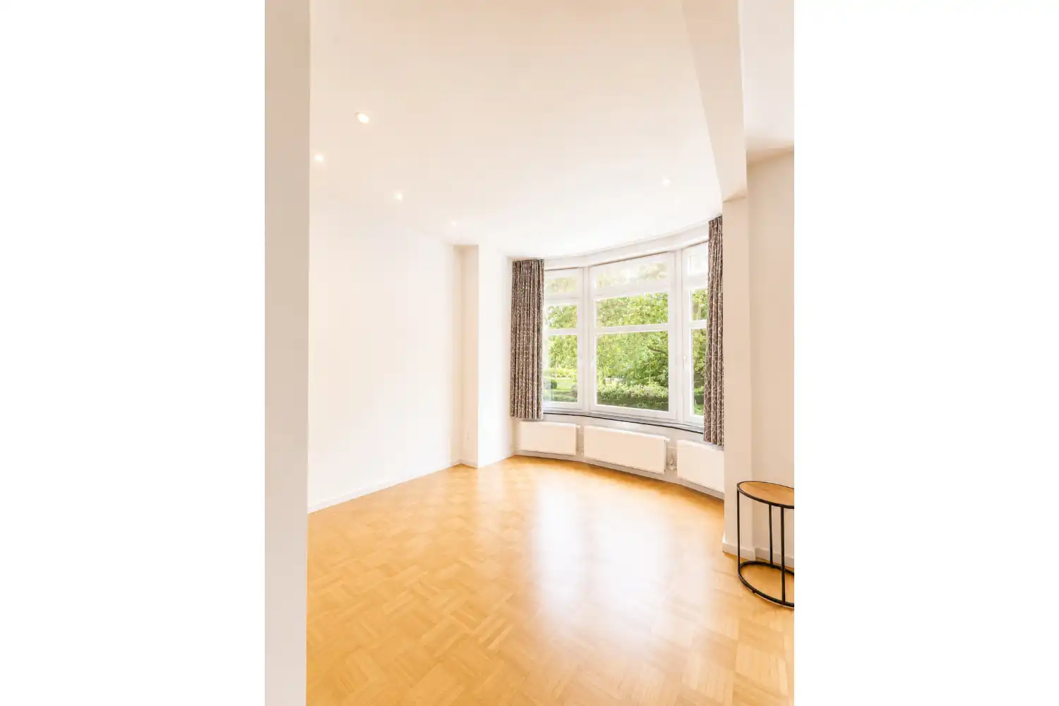 Gerenoveerd appartement op toplocatie aan het Prinses Clémentinaplein in Oostende foto 8