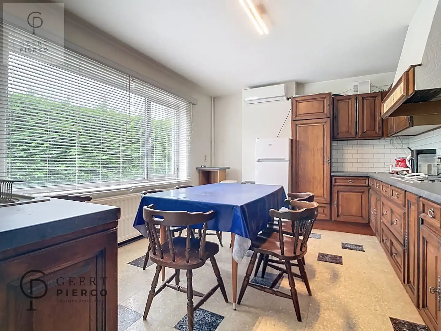 Multifunctioneel pand gelegen op een zeer gunstige locatie. foto 20