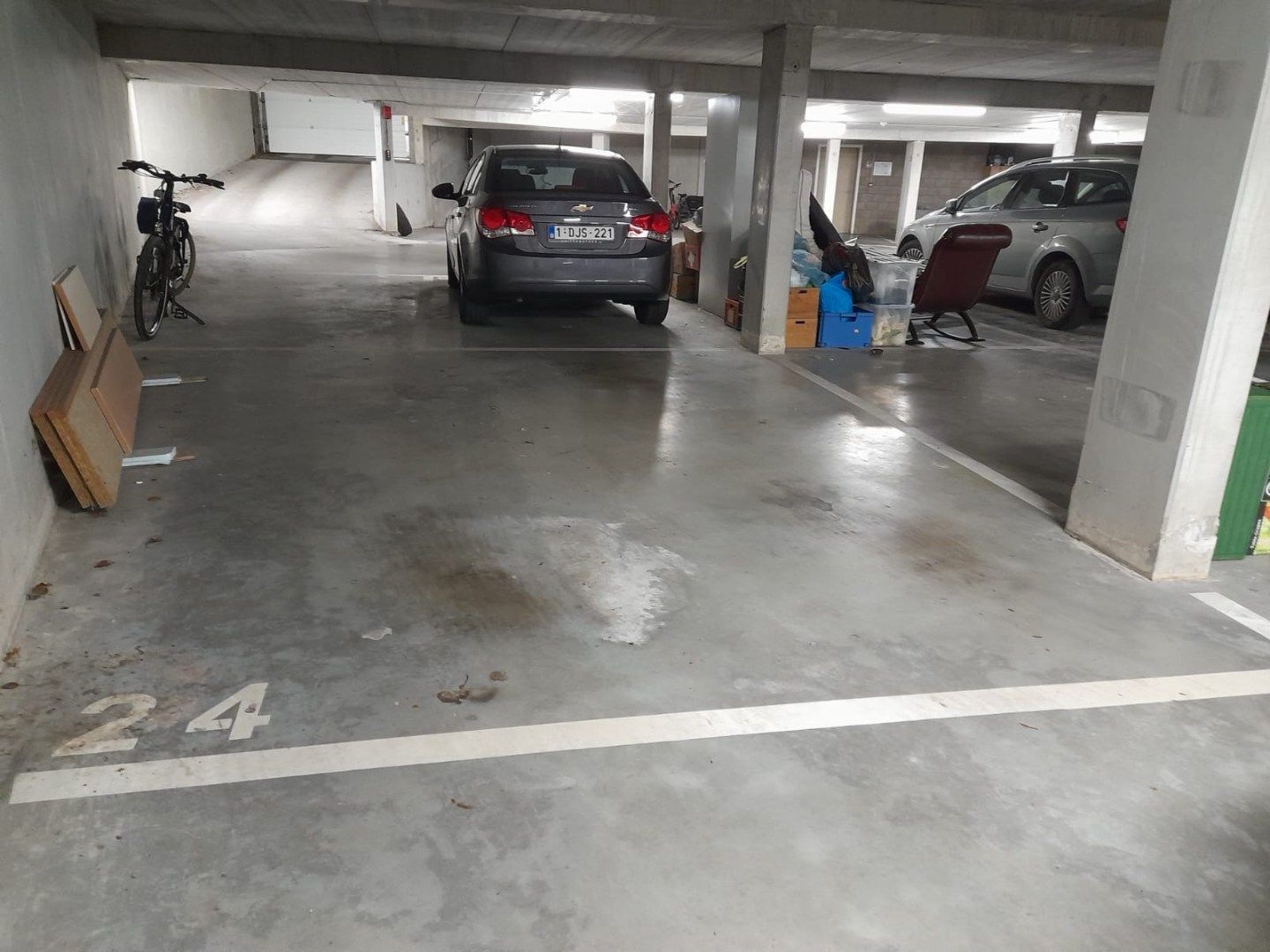 Luxe appartement van 108 m² met groot terras foto 23