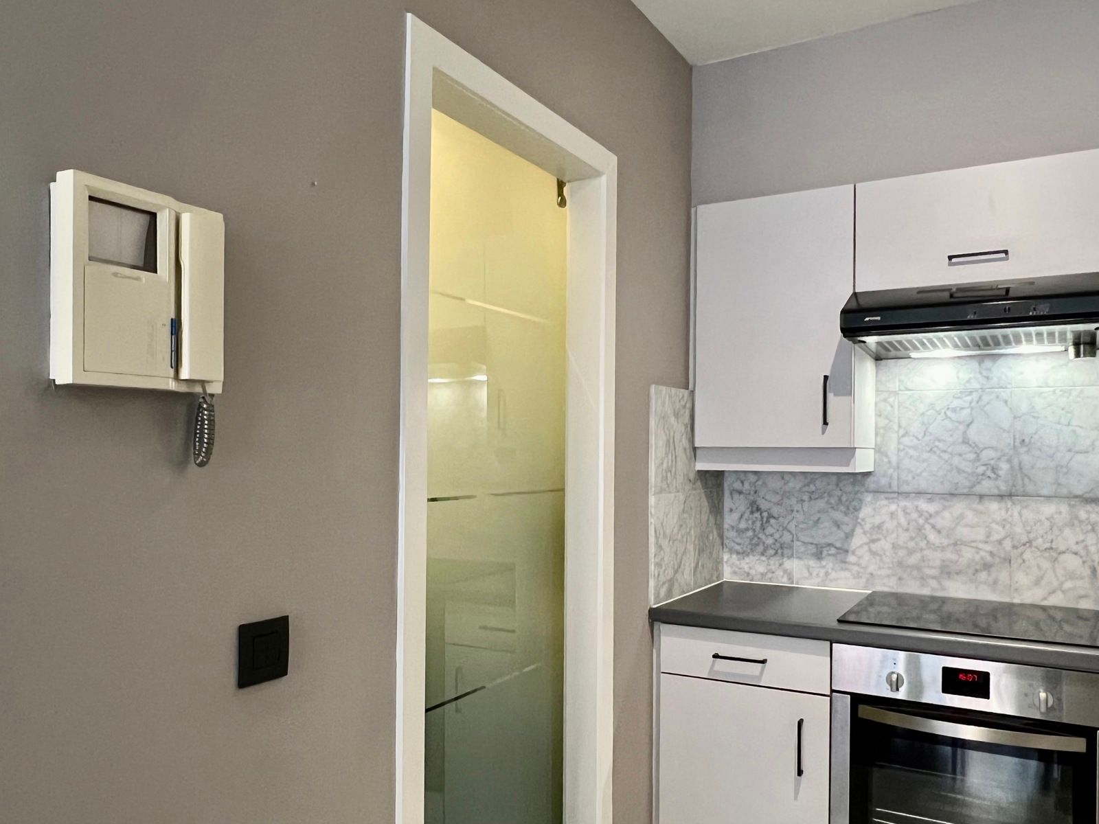 2-slpk appartement + parkeerpl. met iddylische locatie. foto 15