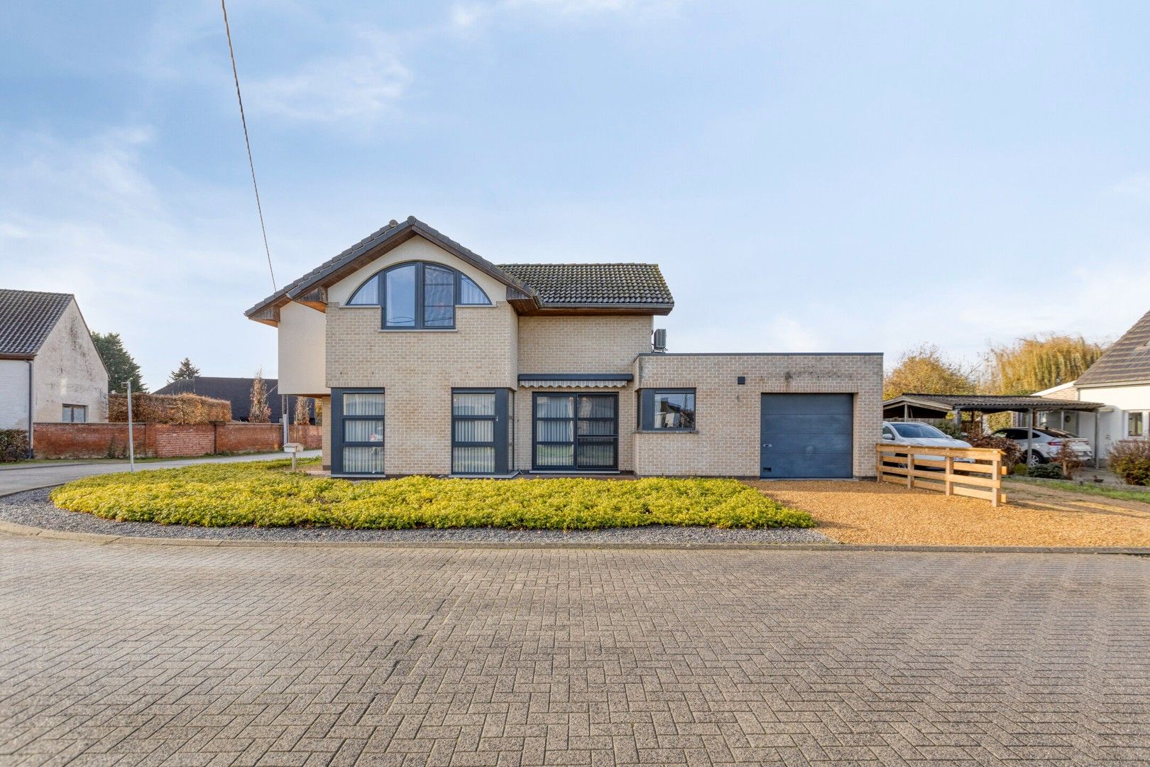 Pater Daemsstraat 1, Diest foto {{pictureIndex}}