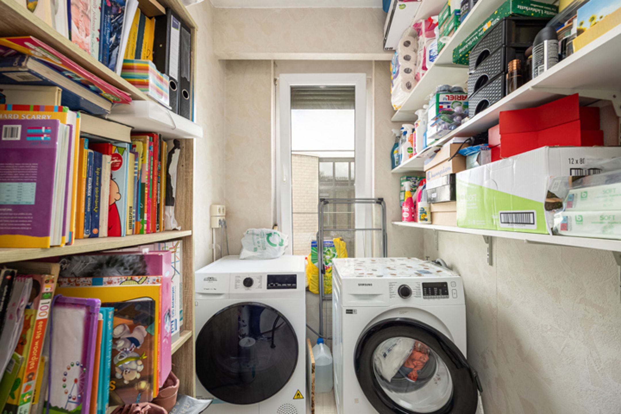 mooi appartement met terras en veel lichtinval met 2/3 slaapkamers  foto 11