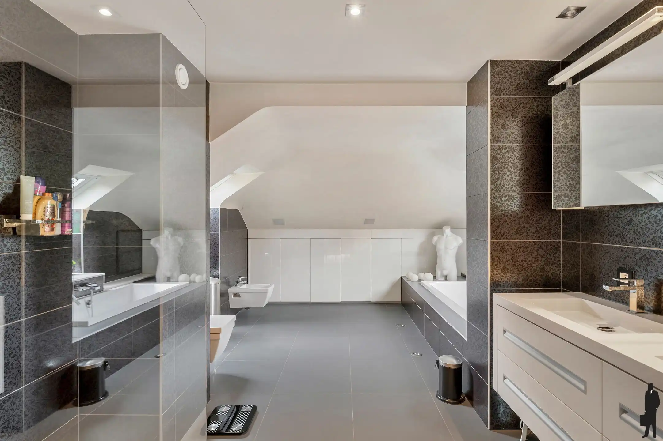 Eigentijdse villa op ca. 1.246 m² te Brasschaat! foto 13