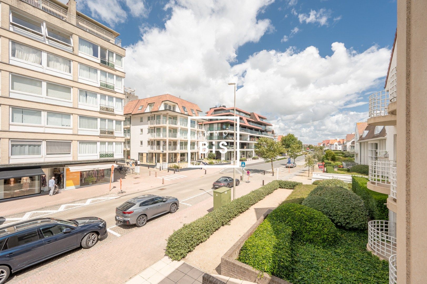 Twee slaapkamer appartement in standingvolle villaresidentie  in het Zoute foto 5