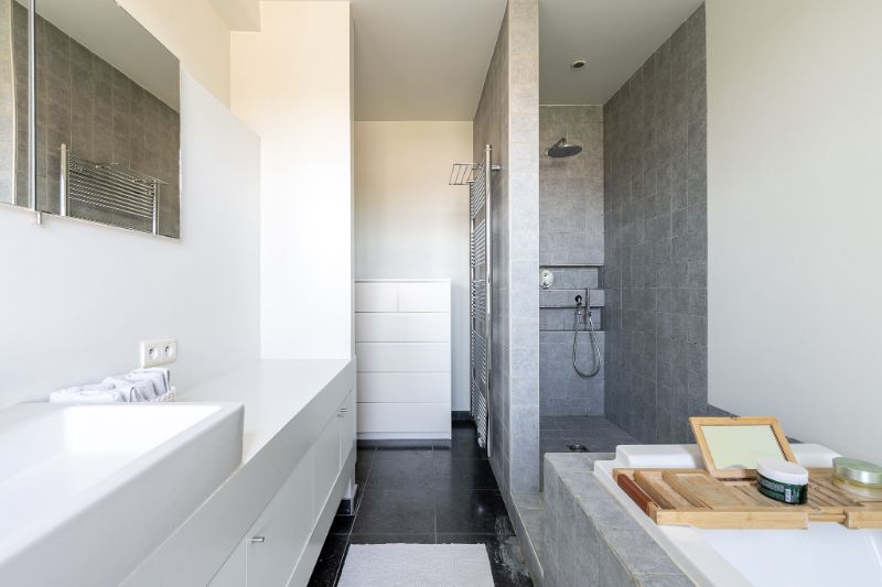 Architecturaal ingerichte woning met hoogwaardige afwerking. foto 12