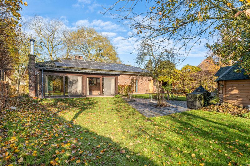 Statige villa op een perceel van 42are 70ca foto 40