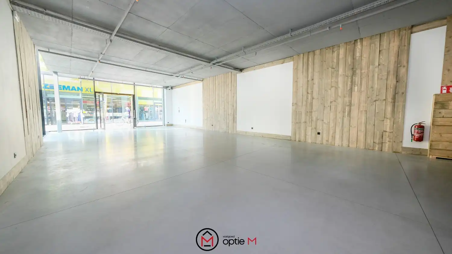 Modern handelspand te huur op toplocatie in Bilzen foto 2