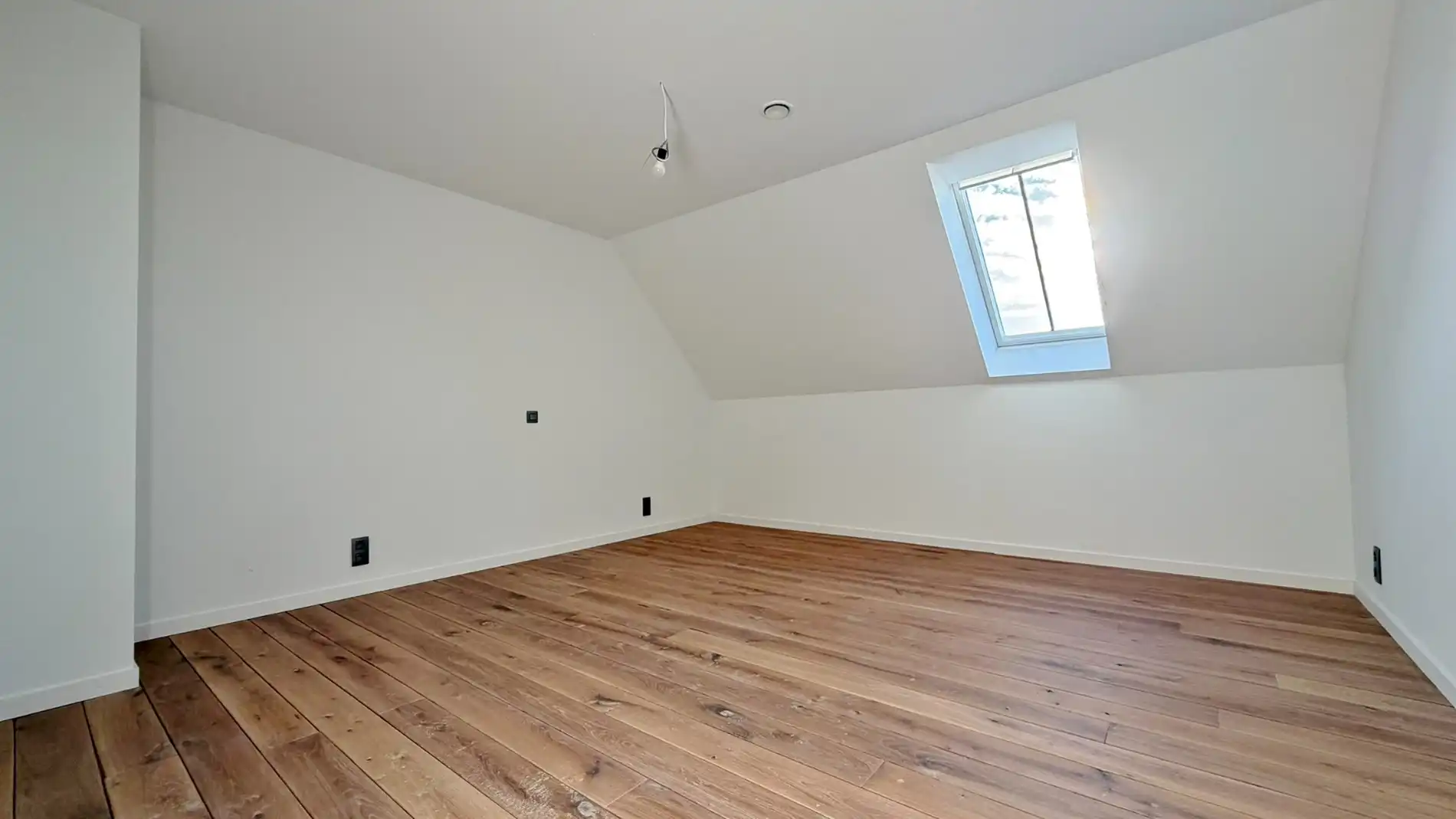 Prachtige nieuwbouwwoning in pastoriestijl met landelijk zicht foto 14