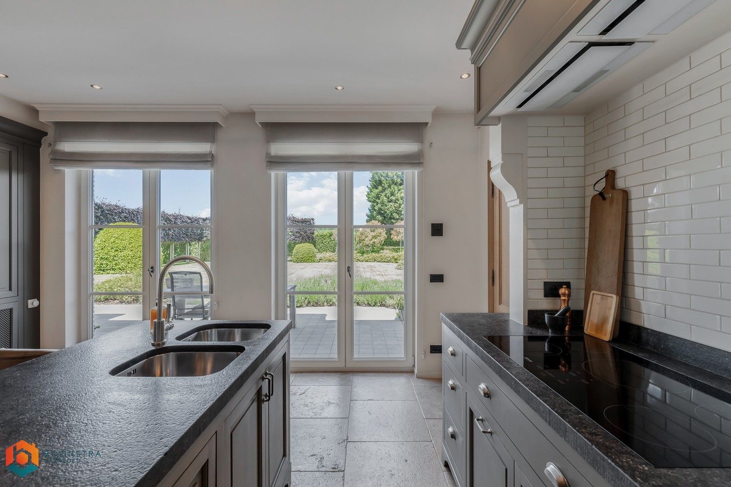 Exclusieve villa met 3 slpkrs op ruim perceel te Putte foto 11