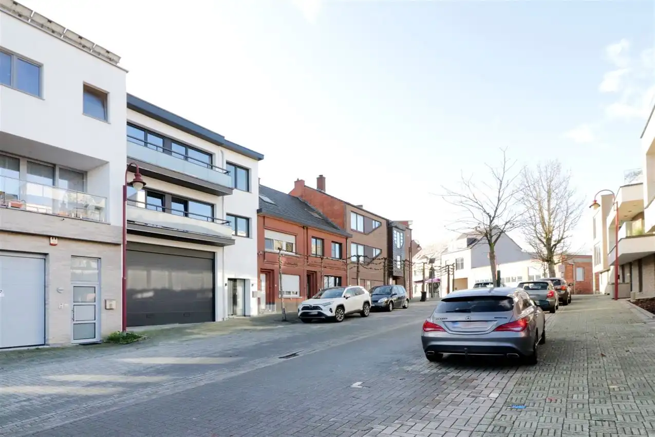 gerenoveerd, energiezuinig, inpandig Zgericht terras en garage foto 46