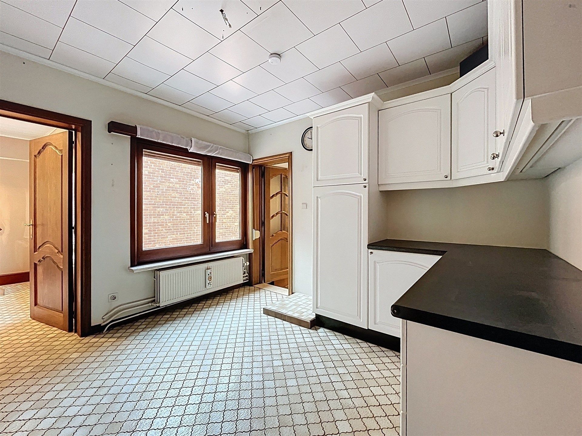 Ruime woning met garage op perceel van 512 m² foto 17