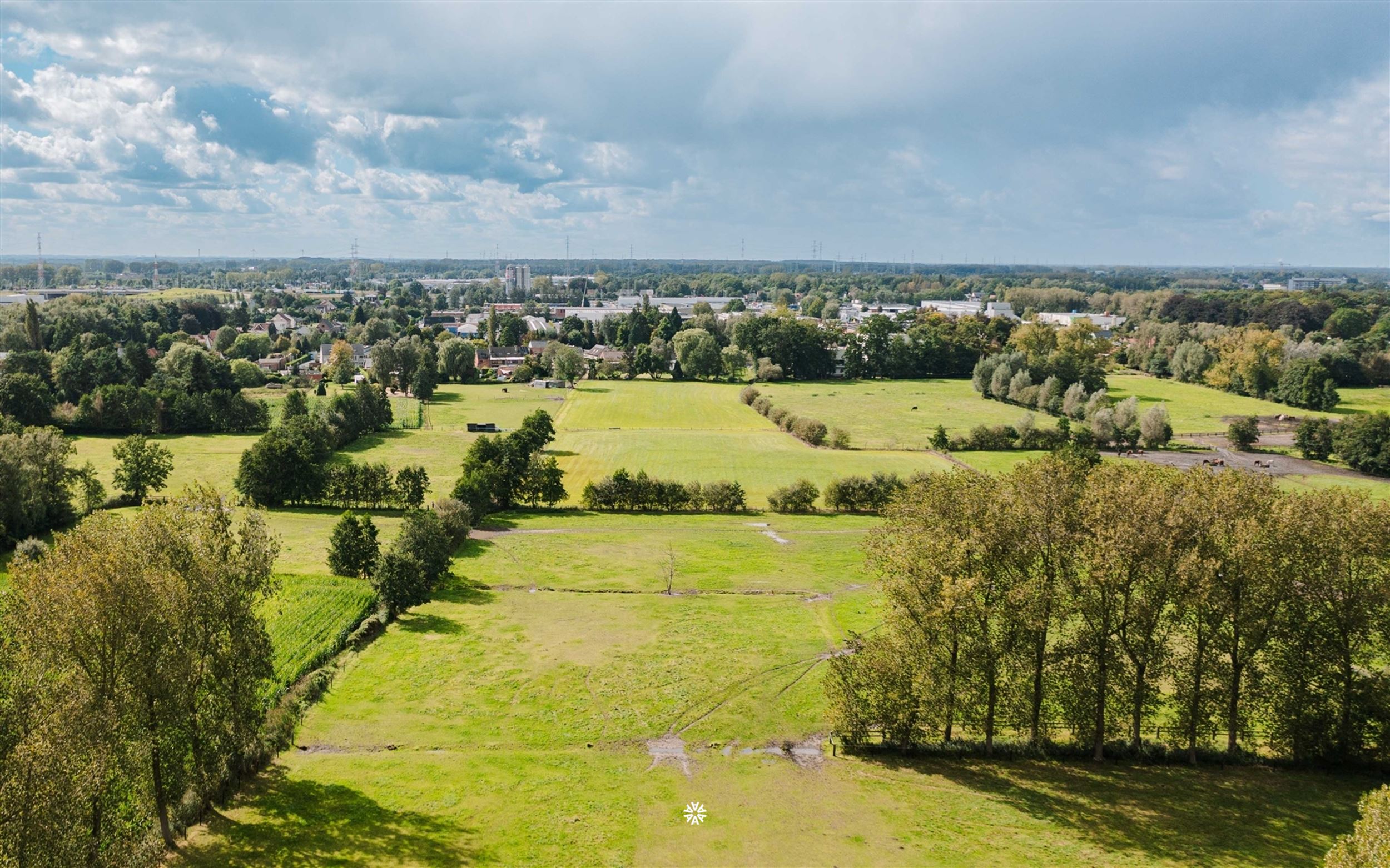 Hoogwaardig afgewerkte koppelvilla in de groene rand van Sint-Niklaas foto 16