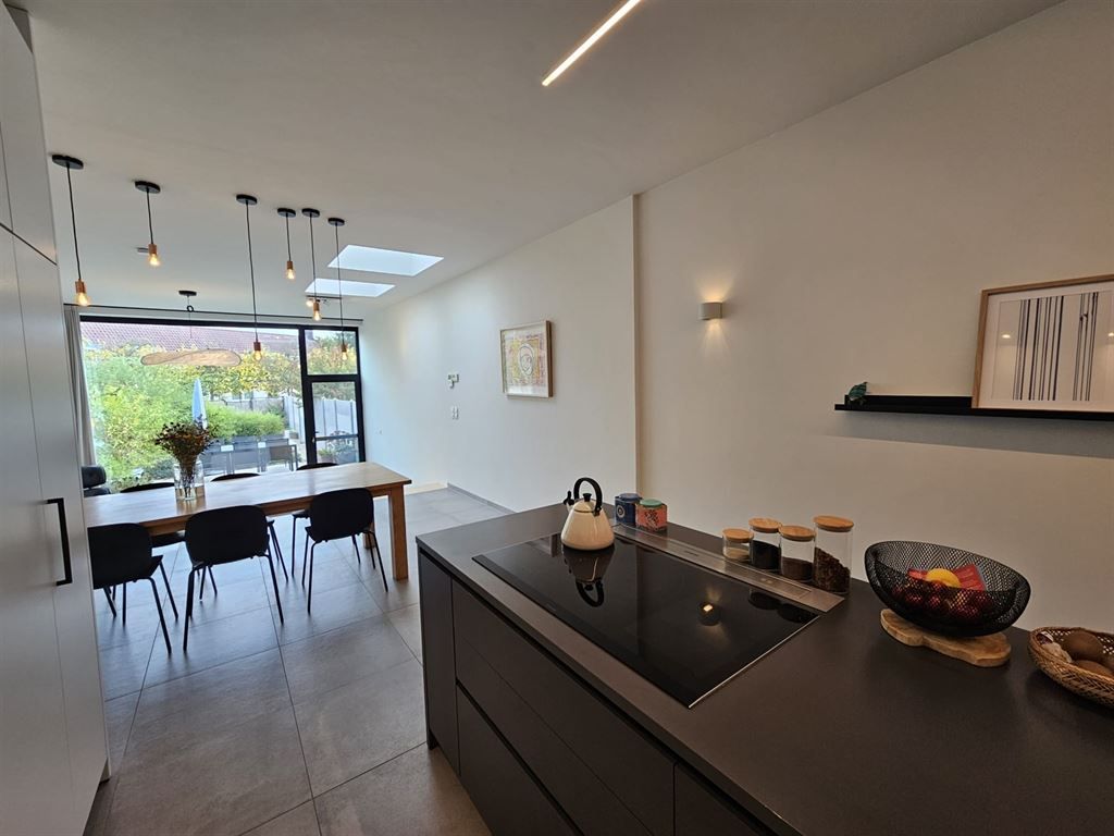 prachtig afgewerkte woning foto 12
