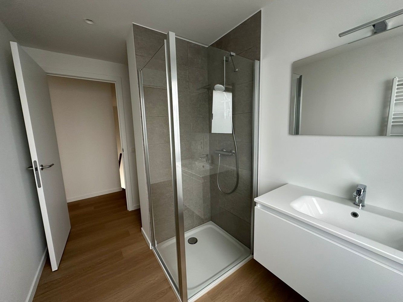 Te huur: volledig nieuwe nieuwbouwwoning (2025) – Tarwestraat 44, Wijchmaal foto 12