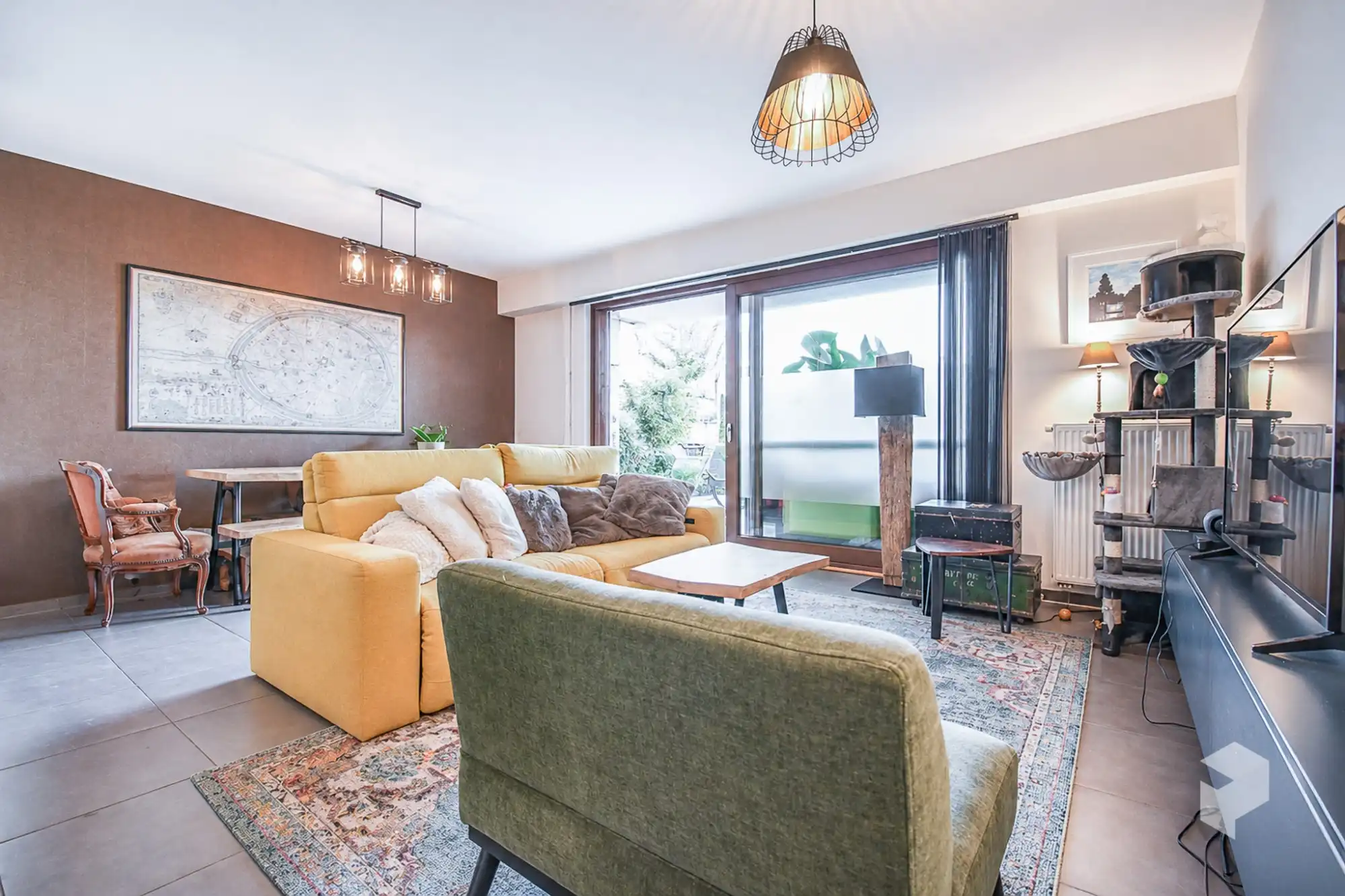 Mooi ruim appartement met tuin, ruim terras en 2 slaapkamers foto 4