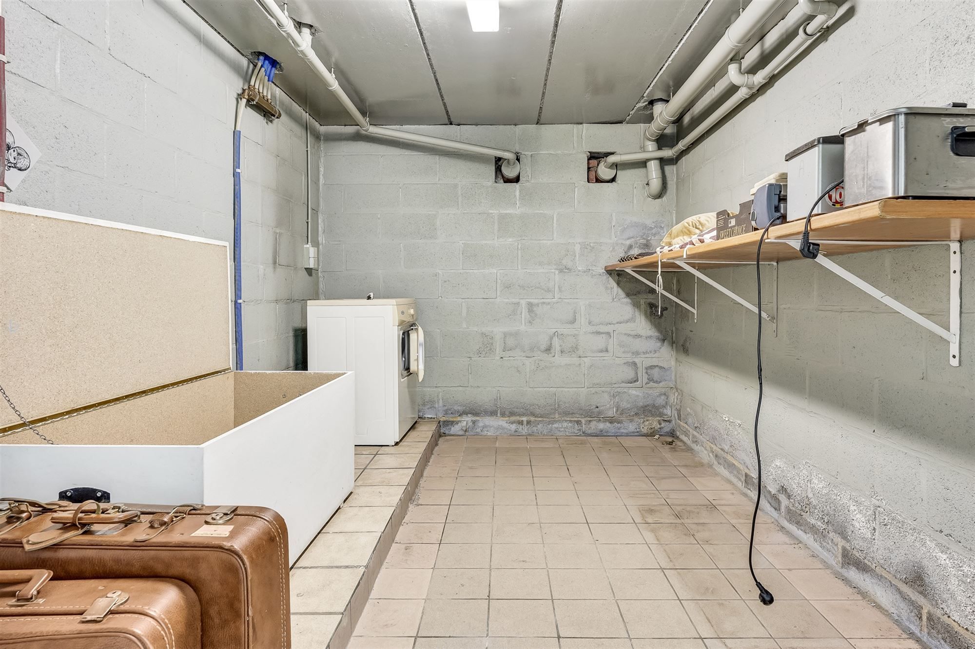 ZEER RUIME WONING (380M²) MET 4 SLAAPKAMERS GELEGEN OP EEN ZONNIG GEORIËNTEERD PERCEEL VAN 12A70CA TE BEVERLO foto 22