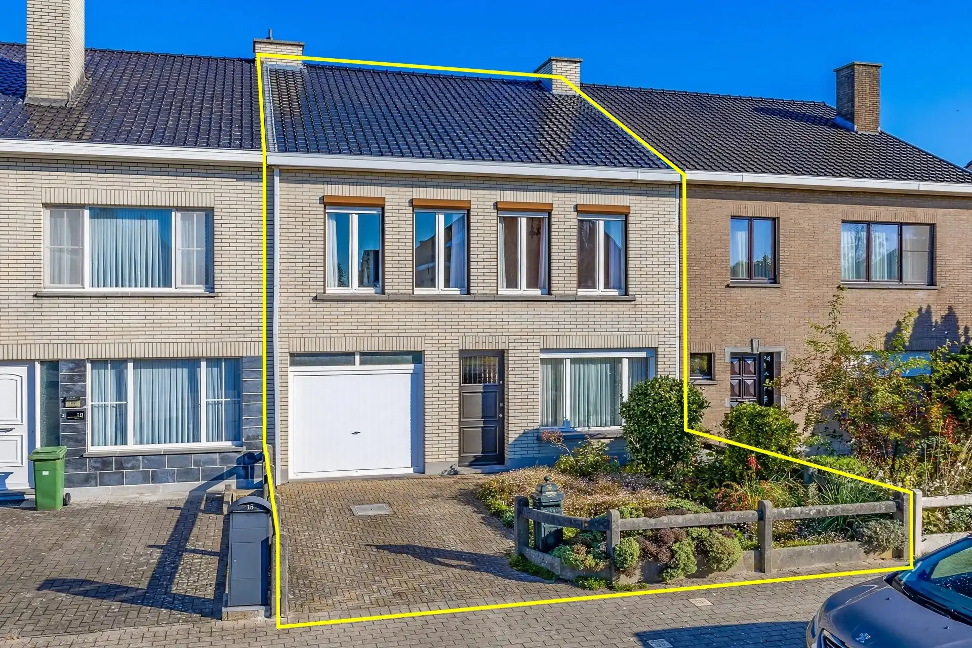 Gunstig gelegen woning met 3 slks en tuin foto {{pictureIndex}}
