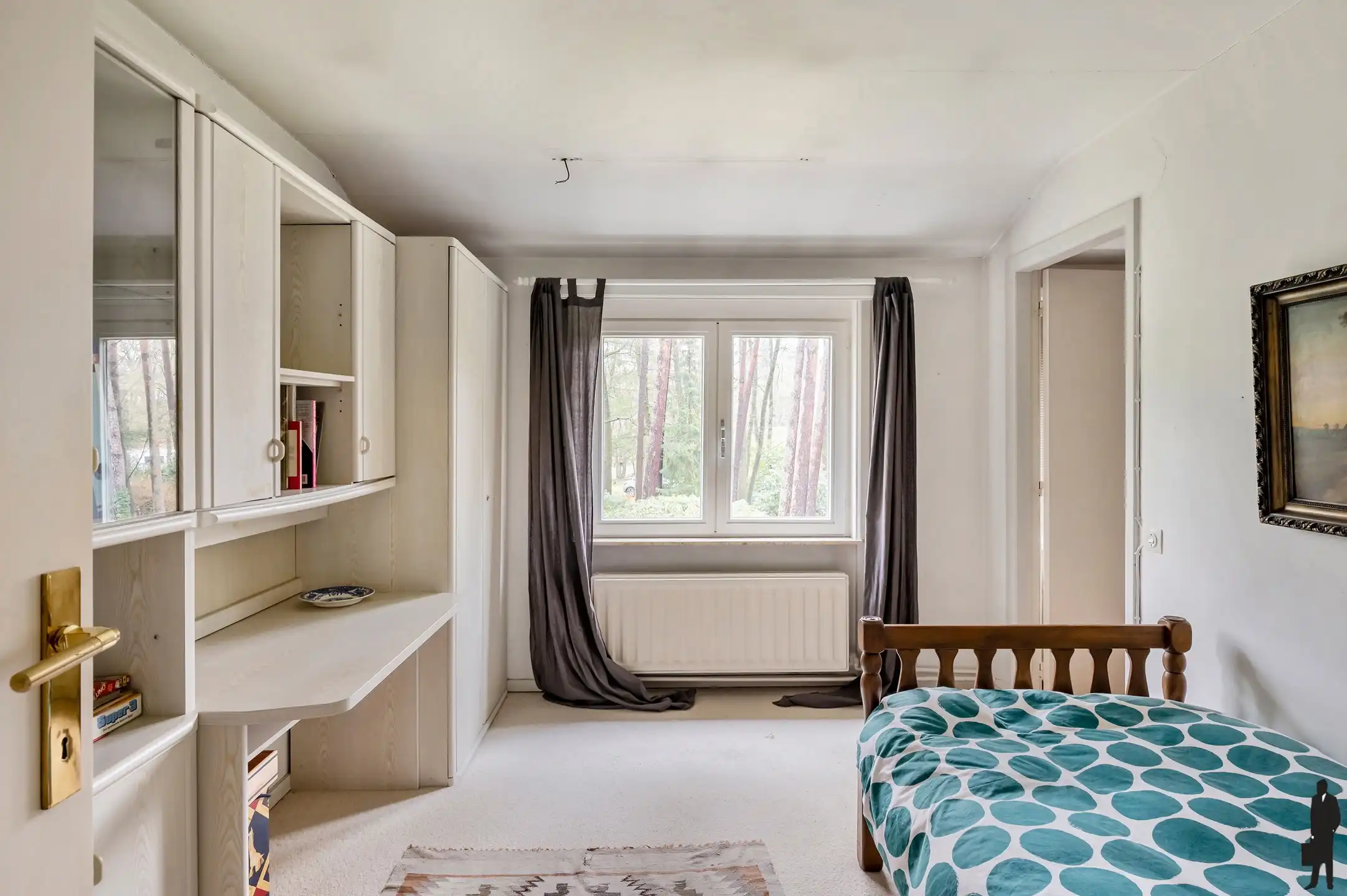 Statige villa gelegen op een prachtig perceel van ca. 1816m² in een rustige, groene residentiële omgeving.  foto 16