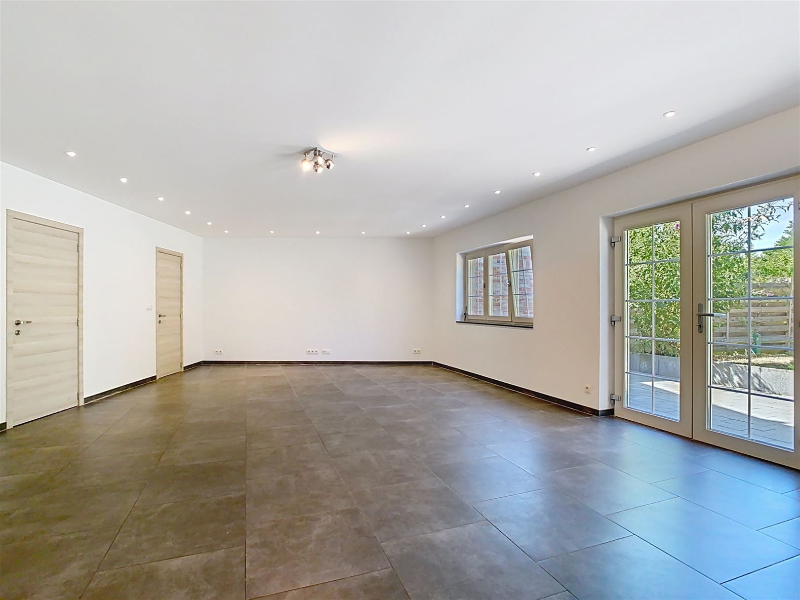 Geronoveerde woning, 3 slpks (+2) , terras, tuin, 4a 85ca foto 14