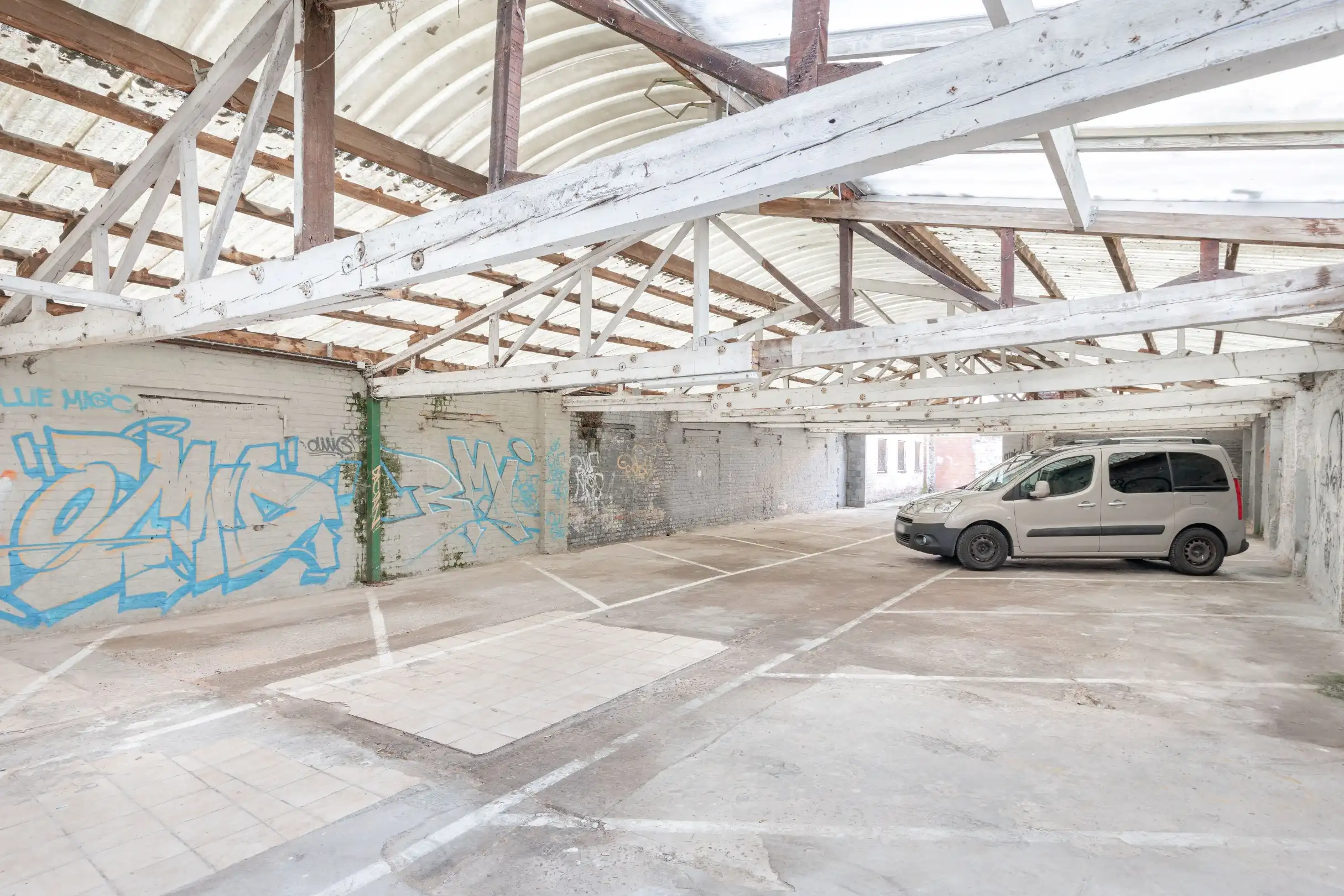 Parkings op verkeerstechnische toplocatie! foto 3
