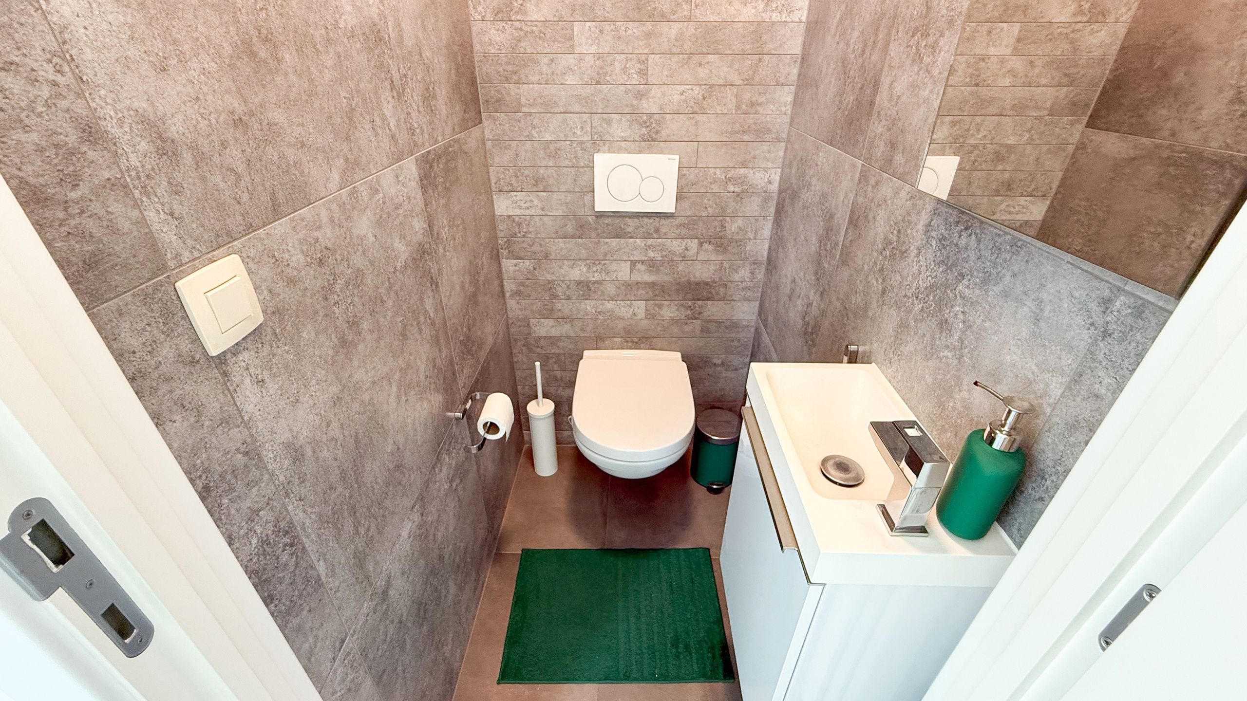 Mooi afgewerkte, moderne HOB gelegen in doodlopende straat! foto 15