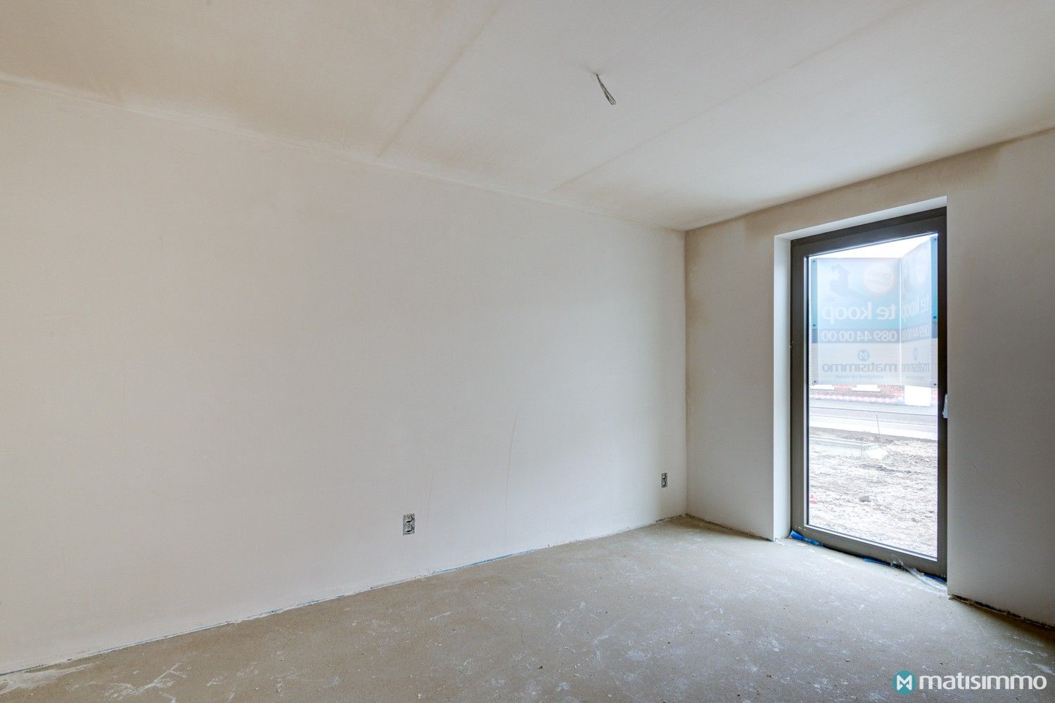 GELIJKVLOERS APPARTEMENT MET 2 SLAAPKAMERS IN NIEUWBOUWPROJECT "BELISA" IN MUNSTERBILZEN foto 9