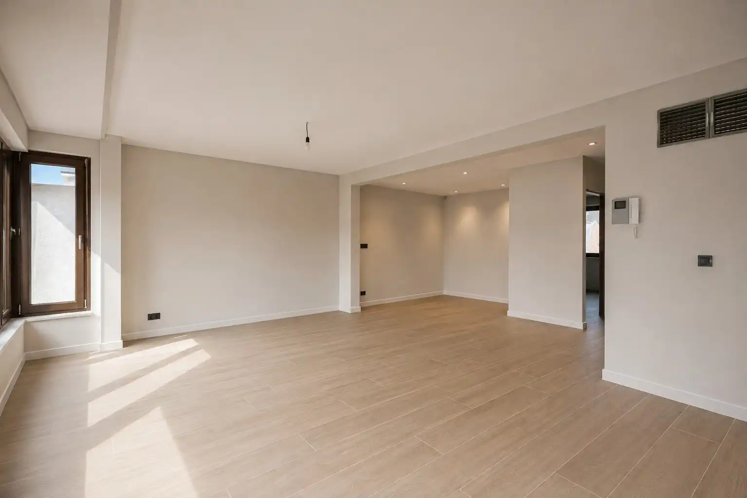 Stijlvol appartement met 1 slaapkamer in het hart van Gistel - Te koop en volledig gerenoveerd in 2026! foto 10