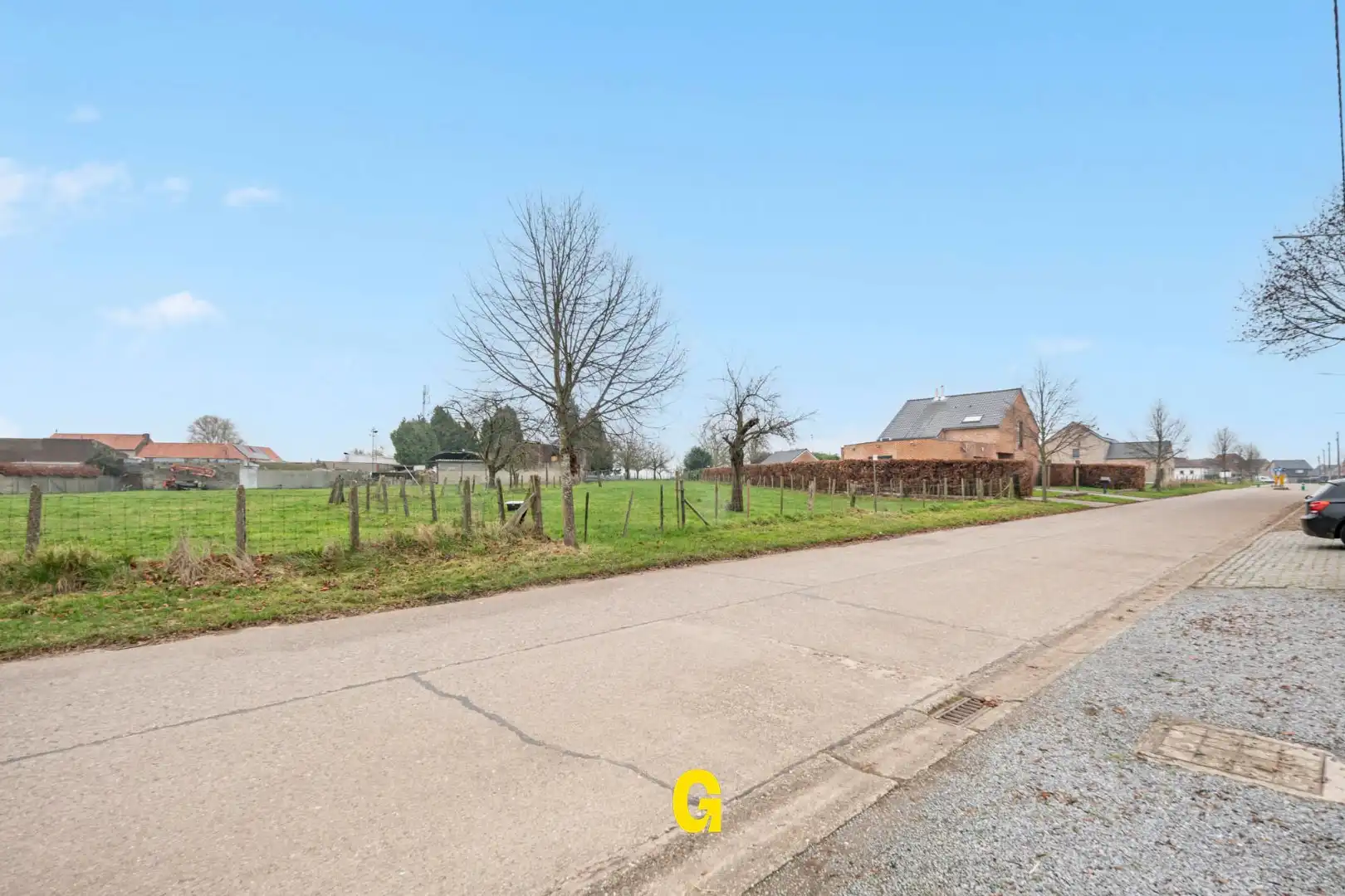 Ruim bouwperceel voor halfopen bebouwing op 9a 96ca te Mopertingen, grenzend aan agrarische zone foto 9