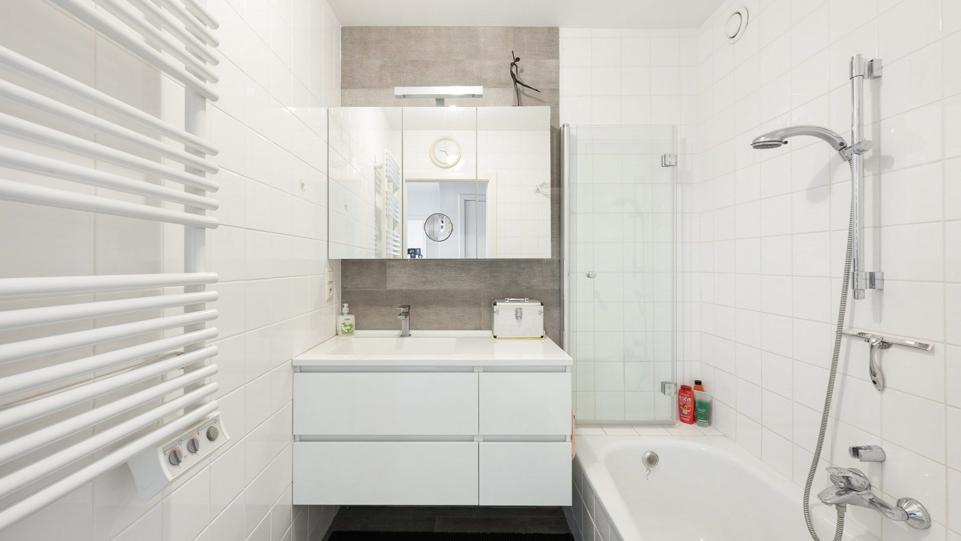 Ruim, gerenoveerd appartement met 3 slaapkamers foto 22