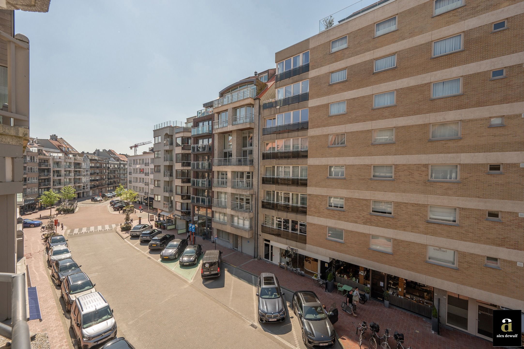 Ruim appartement gelegen op 30 meter van Zeedijk en Rubensplein [Knokke - Albertstrand]. foto 17