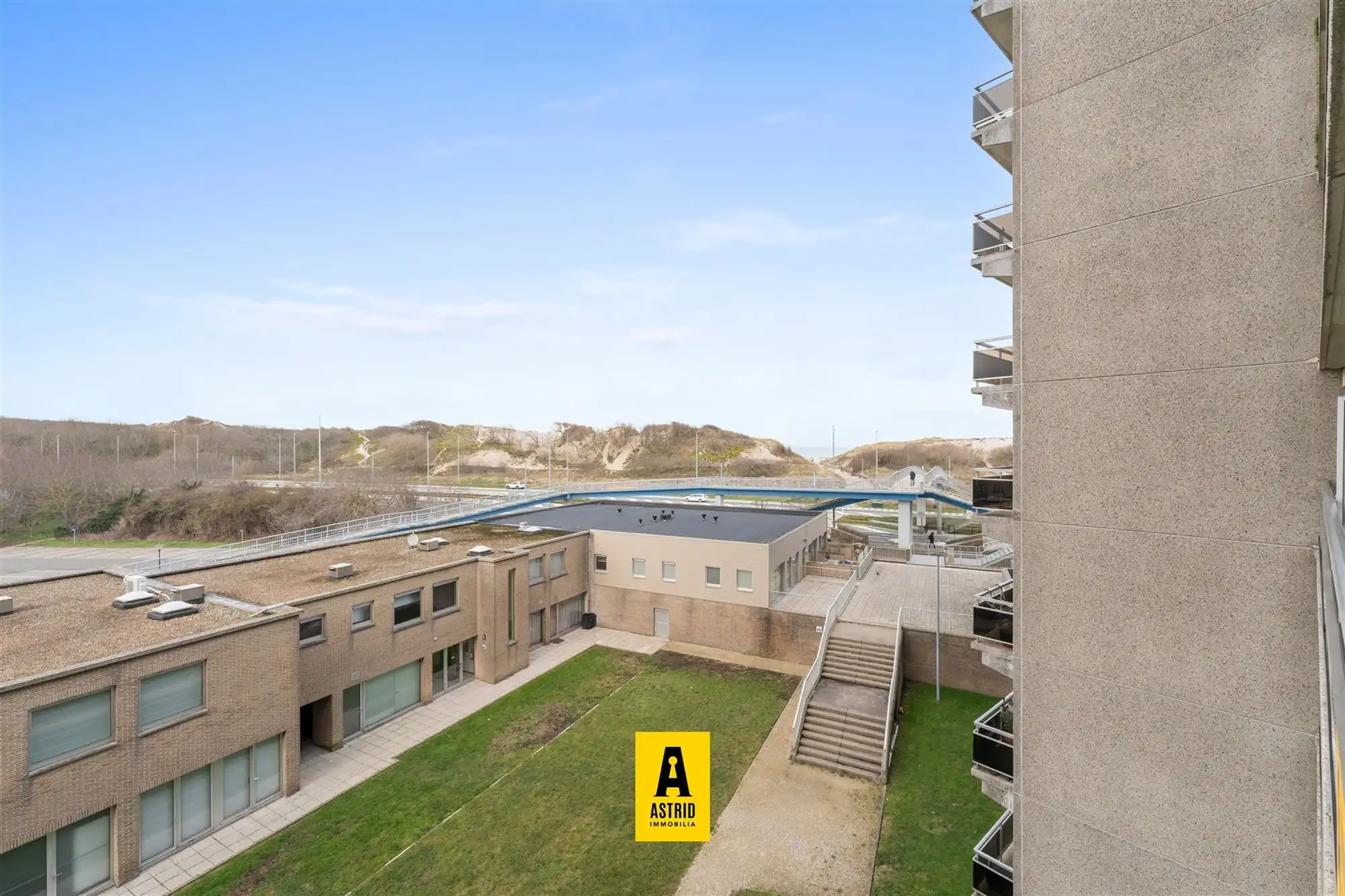 Zonnig appartement met open zicht! foto 15