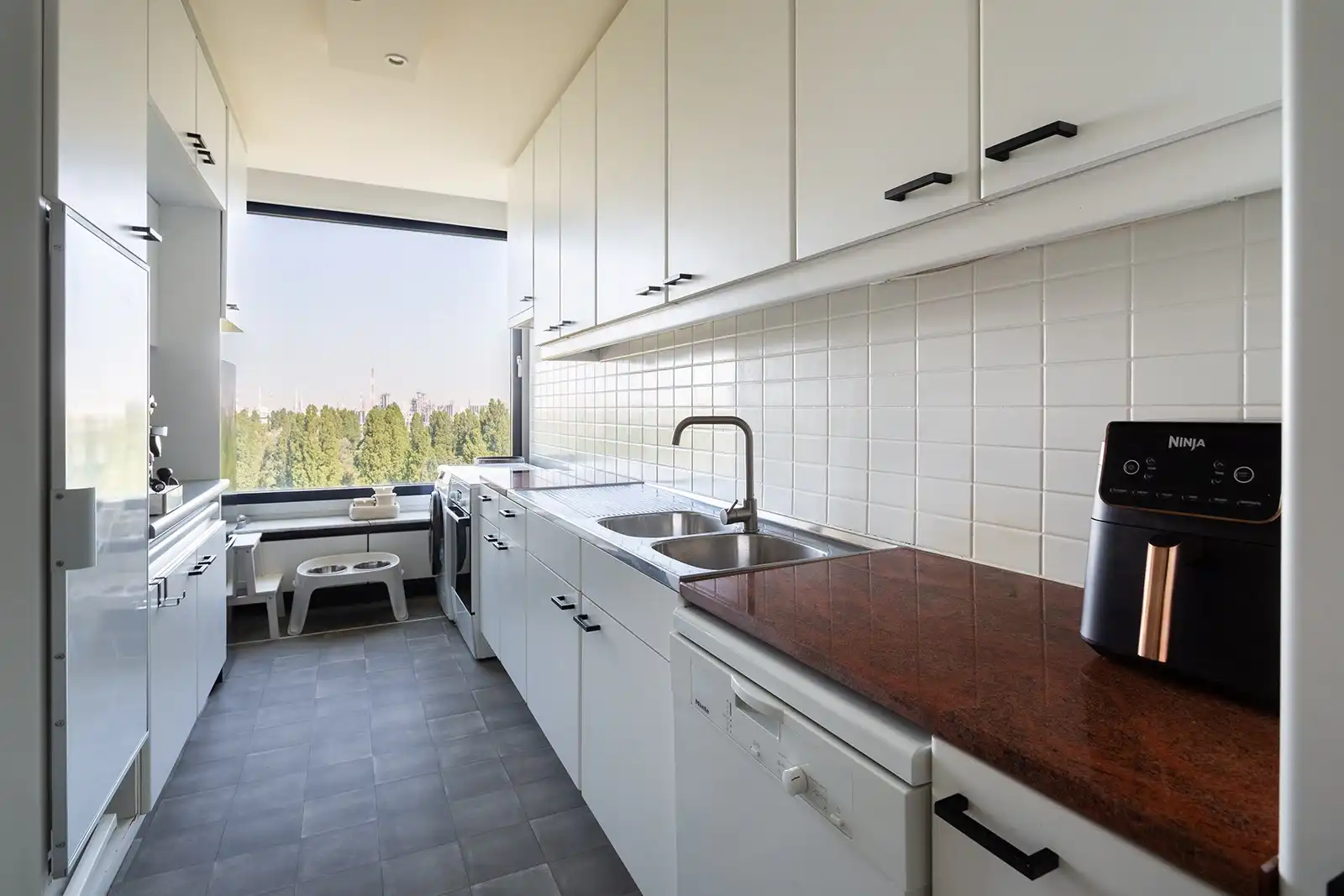 Appartement te huur foto 9