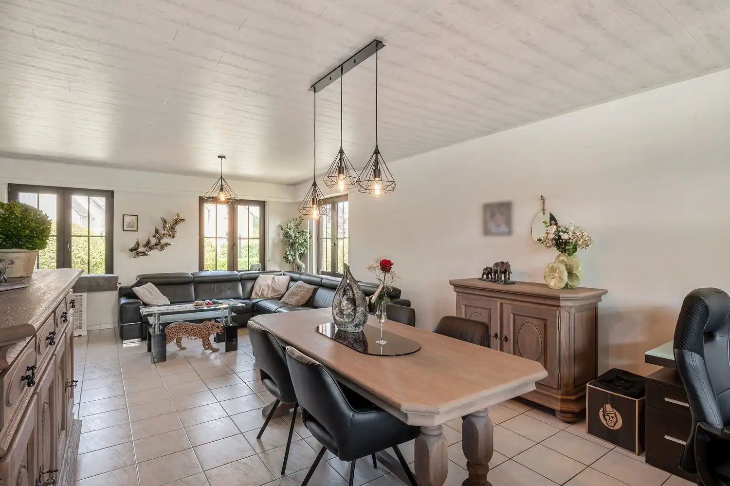 Landhuis met zwembad en 2 tot 4 slaapkamers foto 12