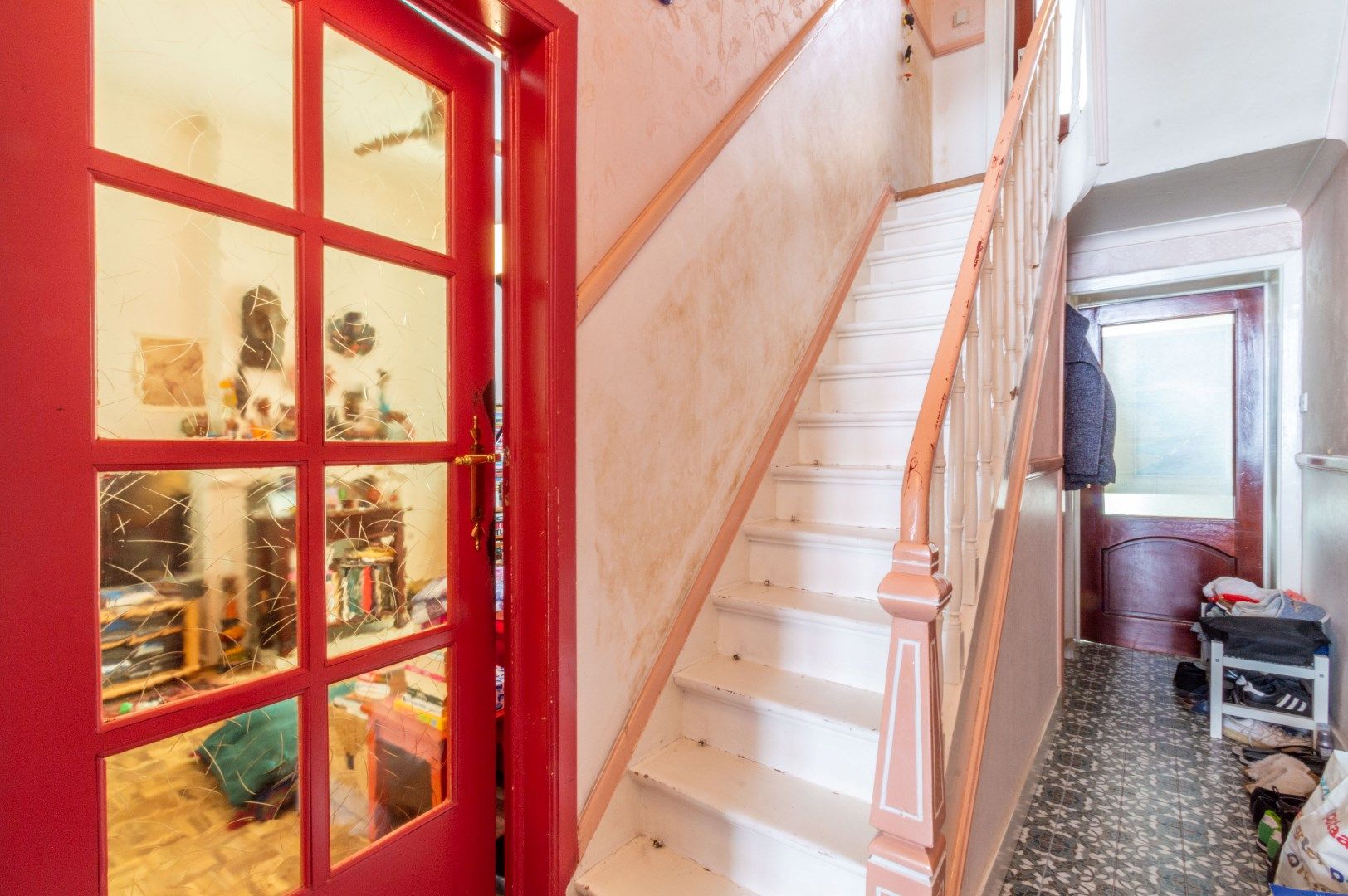 Ruime (196m²) en goed onderhouden woning met 3 slaapkamers! foto 11