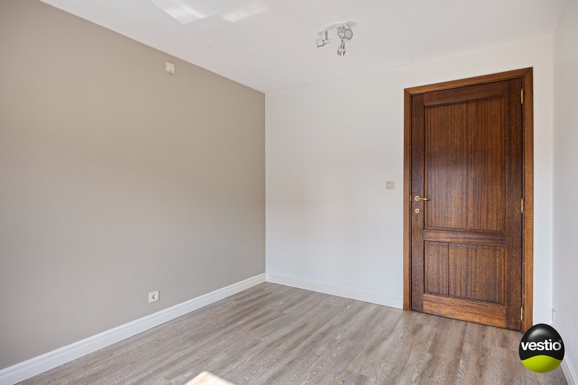 TWEE APPARTEMENTEN IN LANDELIJKE STIJL IN RIEMST foto 21