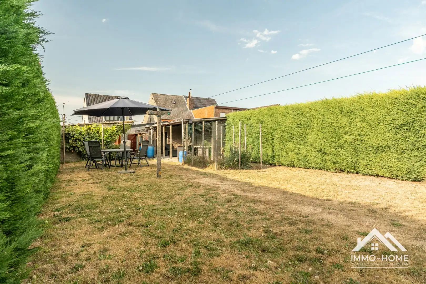 Vrijstaande woning in landelijke omgeving met veel potentieel!  foto 4
