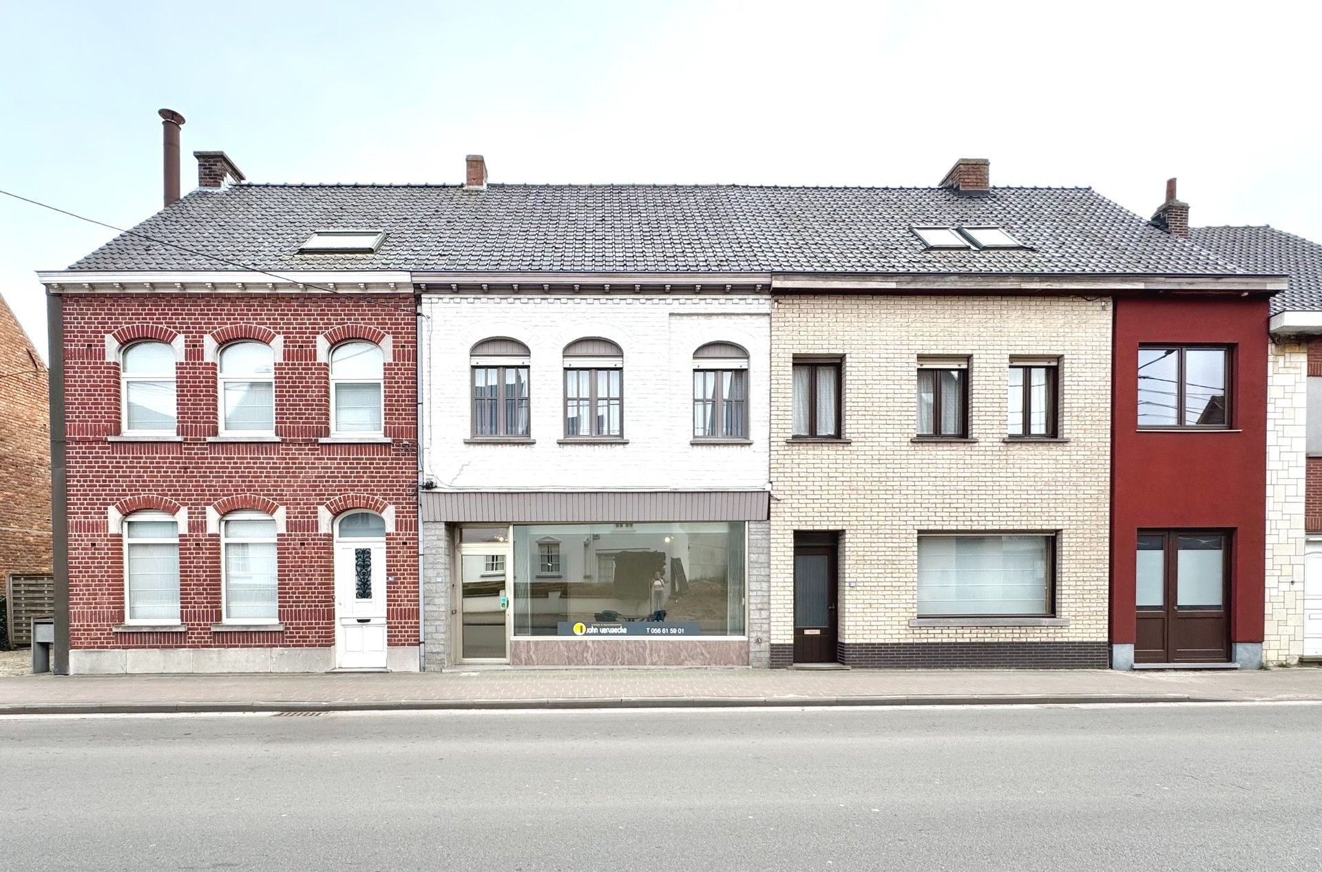 WONING MET 3 KAMERS, TUIN & GROTE GARAGE MET UITWEG foto 2