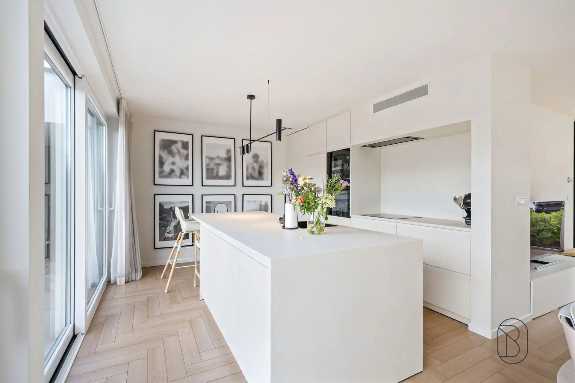 Prachtig ingerichte woning op topligging! foto 6