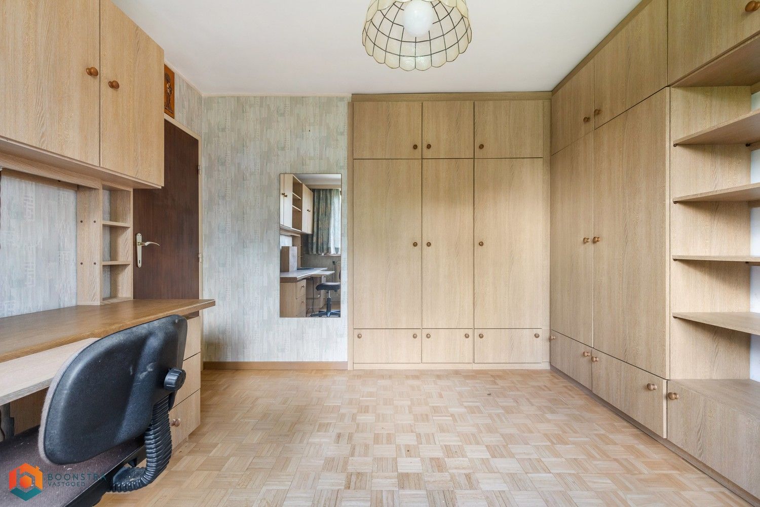 Te renoveren bel-etage te Edegem foto 17