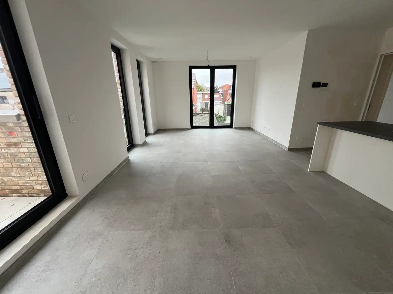 LAATSTE nieuwbouwapp met 2 slpk en terras op TOPLOCATIE! foto 2