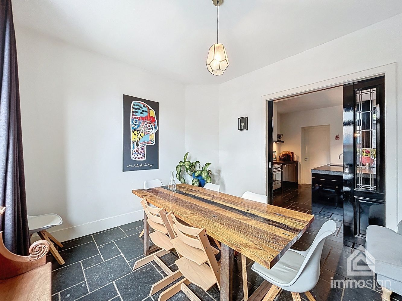 Exclusief gerenoveerd herenhuis vol karakter te Molenbeersel! foto 7